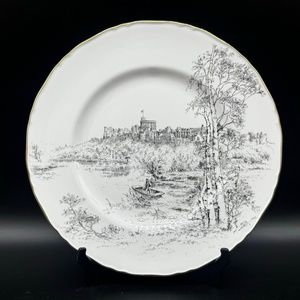 Royal Worcester Large Windsor Castle Sketch Decorative Plate Bone China England